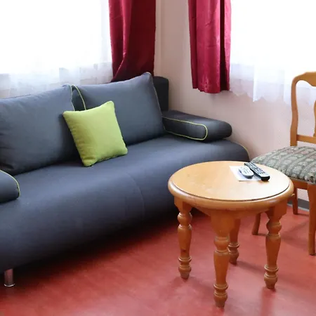 Restauration Schondorfer 招待所 阿默湖畔雄多夫