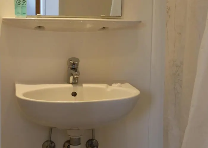 بيت ضيافة Restauration Schondorfer شوندورف ام أميرسي