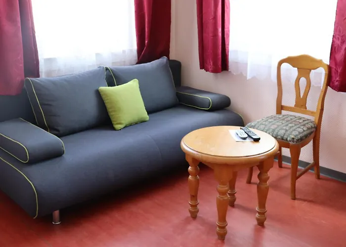 Restauration Schondorfer 招待所 阿默湖畔雄多夫